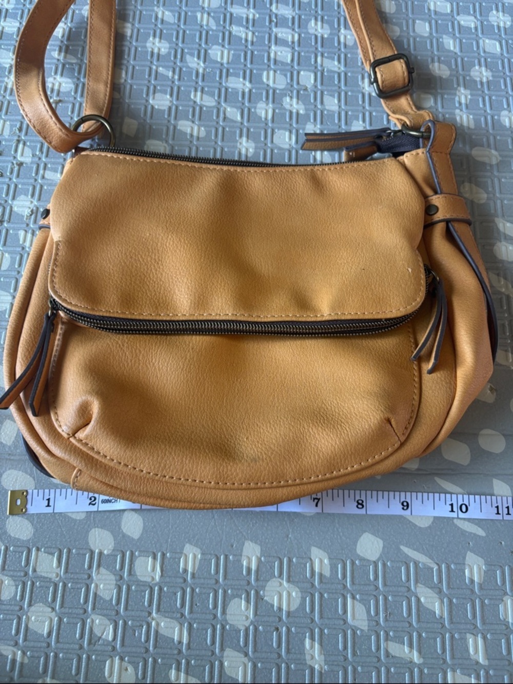Mustard Yellow Purse - Picture 2 of 12